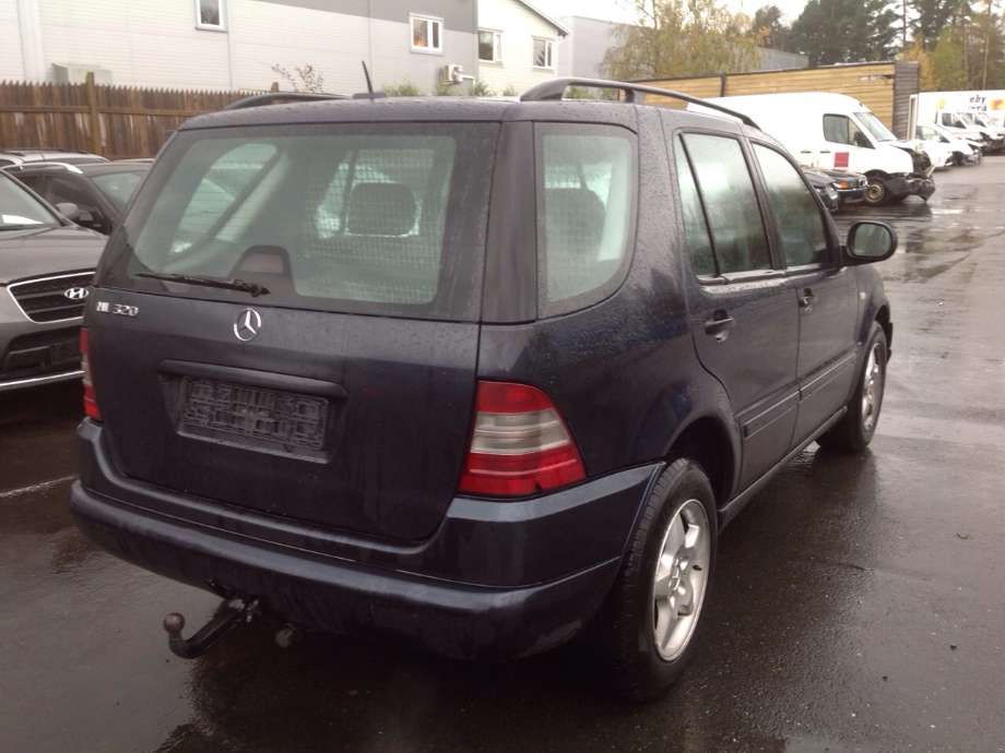 Mercedes ML 1997-2005 (W163) (W163), Motorkode: M112.942, Girkassekode: 