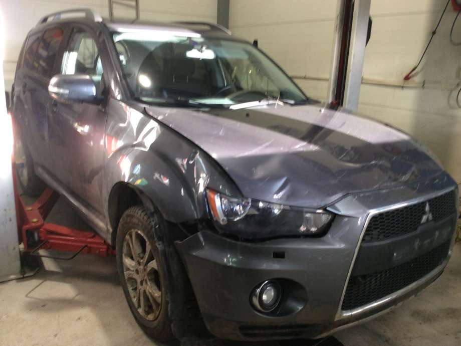 Mitsubishi Outlander 2010-2012 (Type II, Fase 2) , Motorkode: 4HK, Girkassekode: 