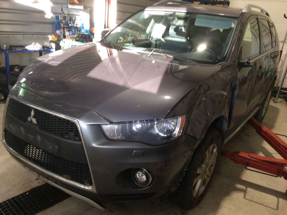 Mitsubishi Outlander 2010-2012 (Type II, Fase 2) , Motorkode: 4HK, Girkassekode: 