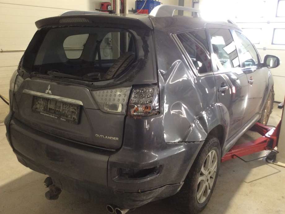 Mitsubishi Outlander 2010-2012 (Type II, Fase 2) , Motorkode: 4HK, Girkassekode: 