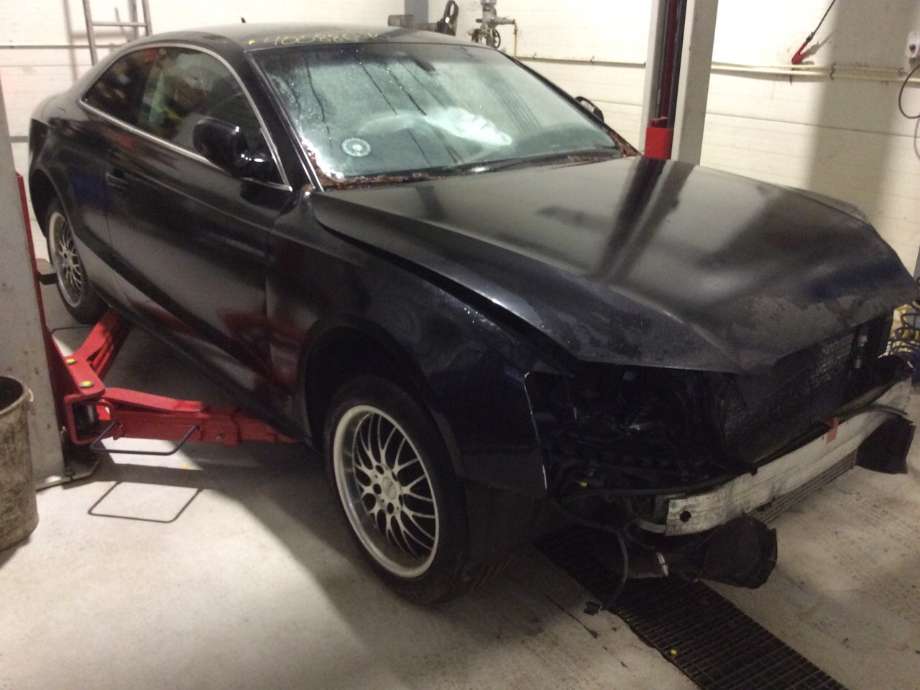 Audi A5 2007-2016 (Type I) , Motorkode: CDNB, Girkassekode: 