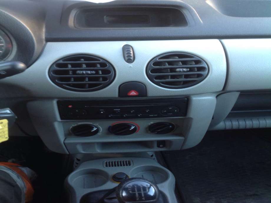 Renault Kangoo 2003-2007 (Type I, Fase 2) , Motorkode: K9K-700;K9K-704, Girkassekode: 