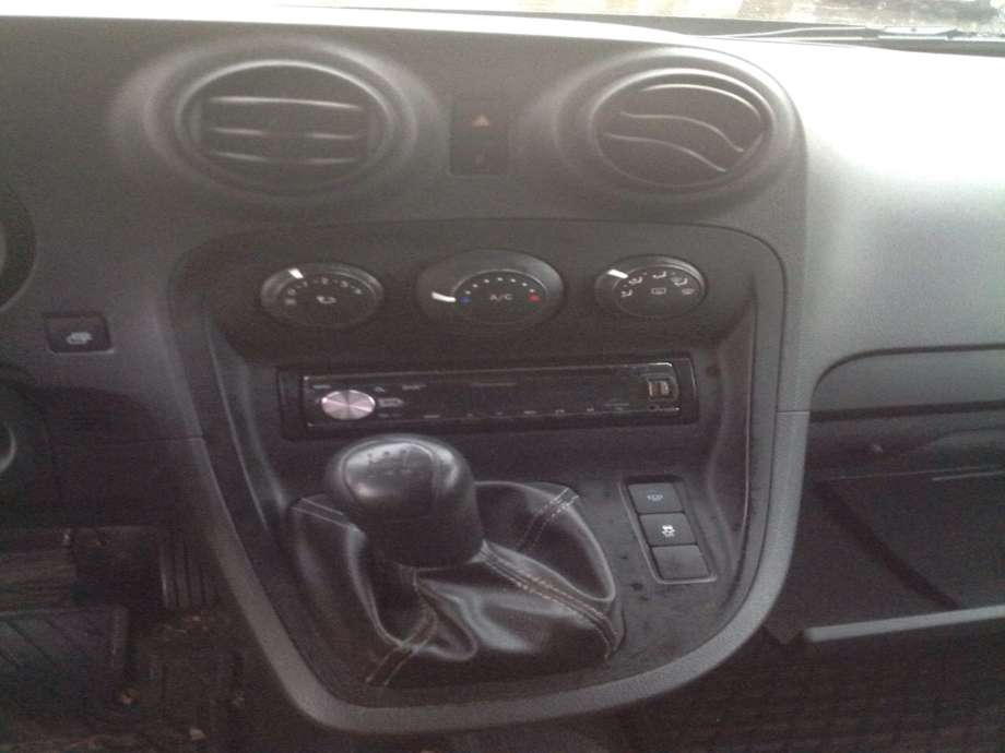 Mercedes Citan 2012-2021 (W415) (W415), Motorkode: OM607.951, Girkassekode: 