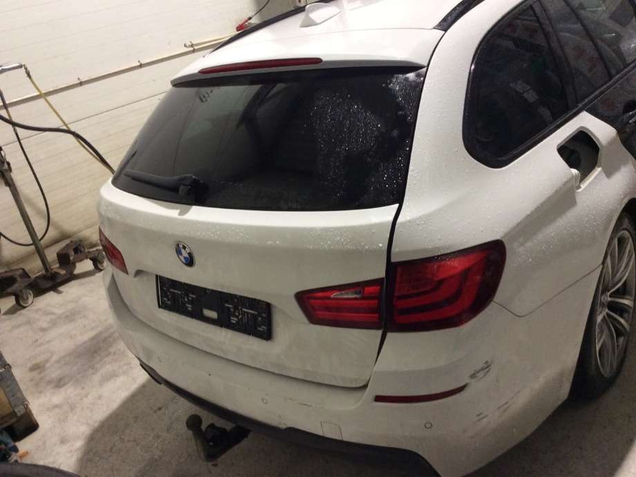 BMW 5-Serie 2010-2017 (F10/F11) (F10/F11), Motorkode: N47-D20C, Girkassekode: 