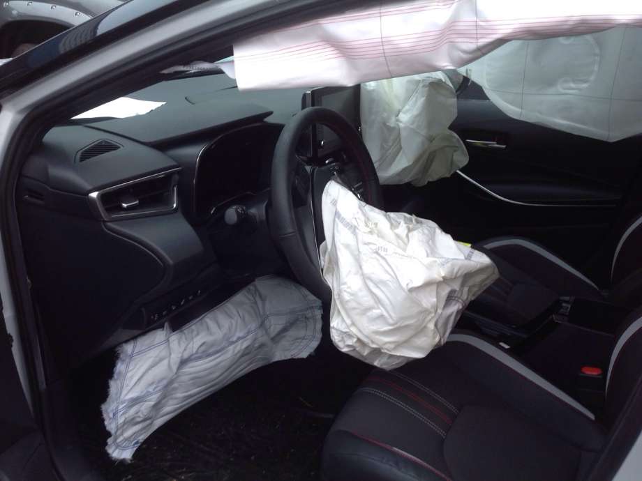 Toyota Corolla 2019-->> , Motorkode: 2ZRFXE, Girkassekode: 