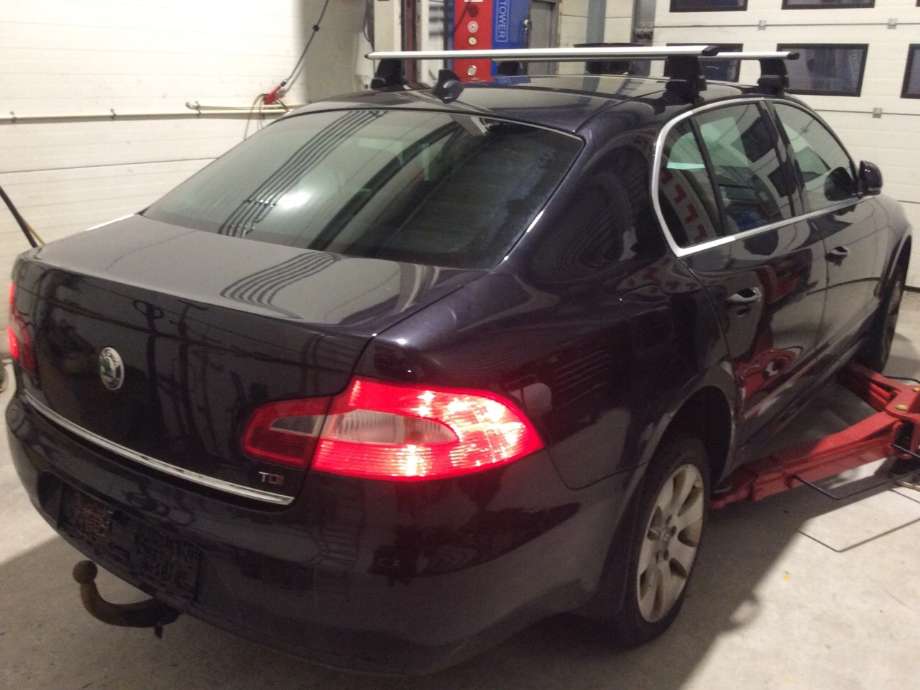 Škoda Superb 2008-2015 (Type II) , Motorkode: CBBB, Girkassekode: