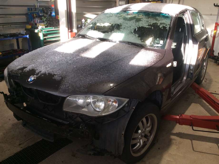 BMW 1-Serie 2004-2011 (E81/E82/E87/E88) (E81/E82/E87/E88), Motorkode: N45-B16A, Girkassekode: 