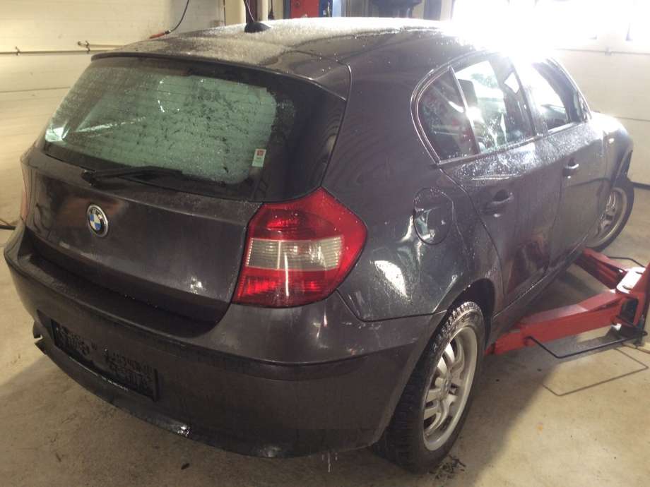 BMW 1-Serie 2004-2011 (E81/E82/E87/E88) (E81/E82/E87/E88), Motorkode: N45-B16A, Girkassekode: 