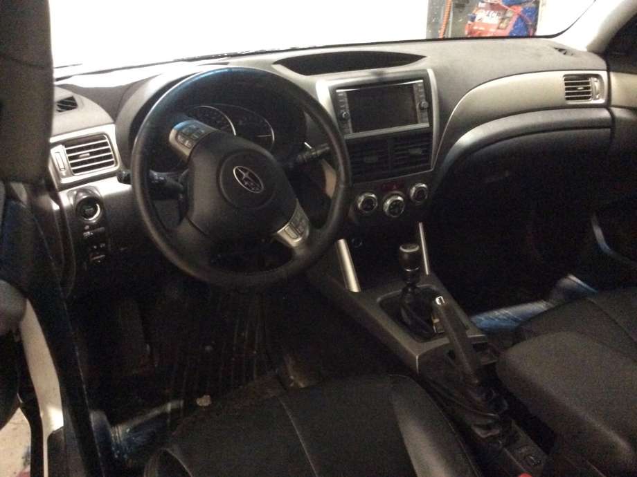 Subaru Forester 2008-2013 (Type III) , Motorkode: EE20, Girkassekode: