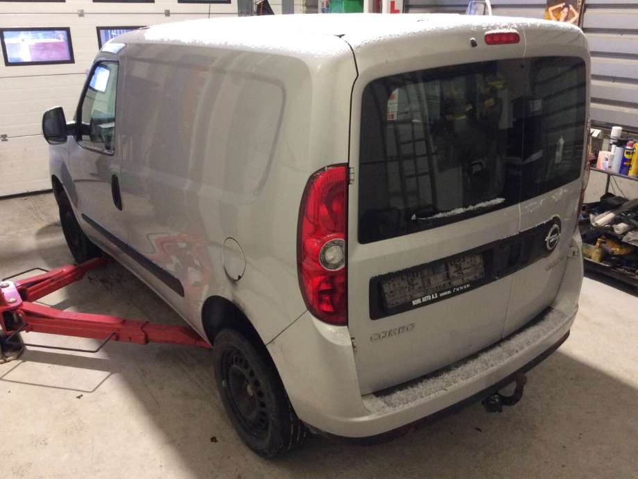 Opel Combo D 2012-2018 , Motorkode: A13FD, Girkassekode: 