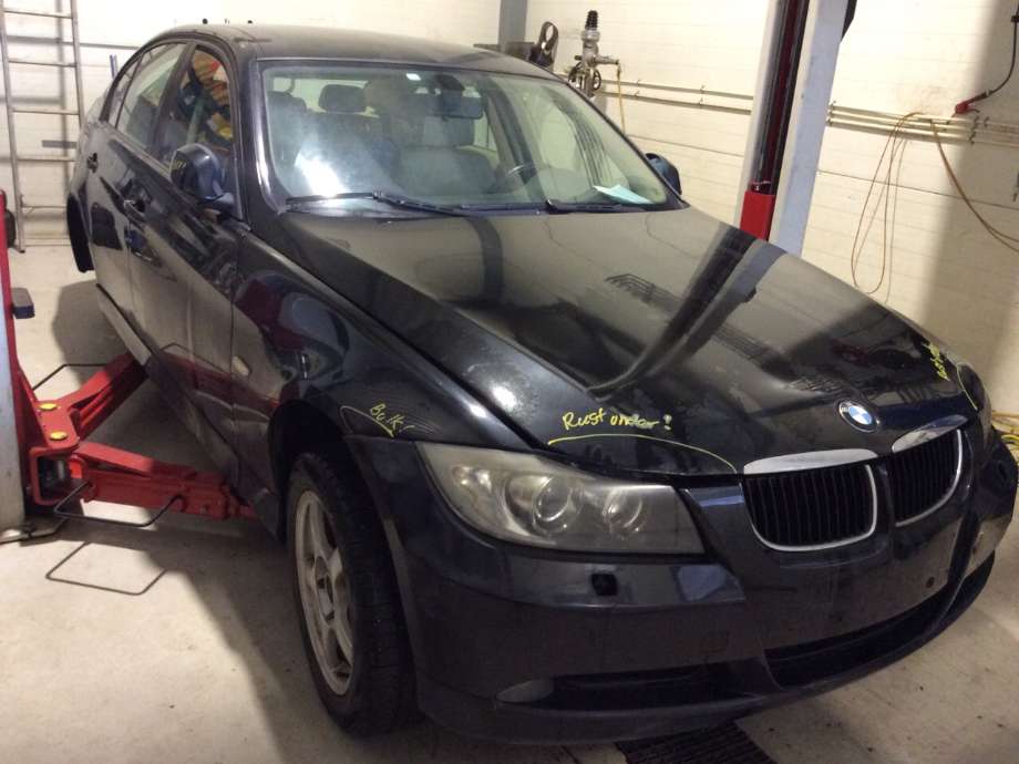 BMW 3-Serie 2005-2011 (E90/E91/E92/E93) (E90/E91/E92/E93), Motorkode: M47-TU2D20, Girkassekode: 