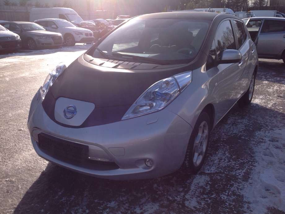 Nissan Leaf 2011-2017 (Type I) , Motorkode: EM61, Girkassekode: 