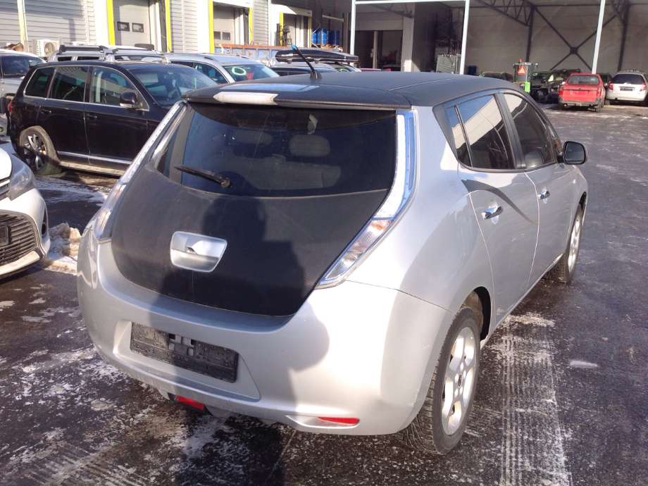 Nissan Leaf 2011-2017 (Type I) , Motorkode: EM61, Girkassekode: 