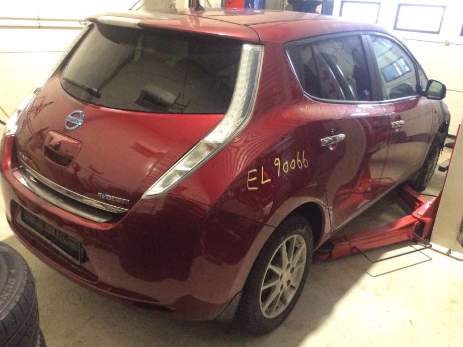 Nissan Leaf 2011-2017 (Type I) , Motorkode: EM61, Girkassekode: 