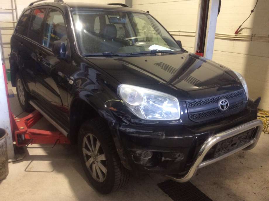 Toyota RAV4 2000-2006 (Type II) , Motorkode: 1AZ-FE, Girkassekode: 