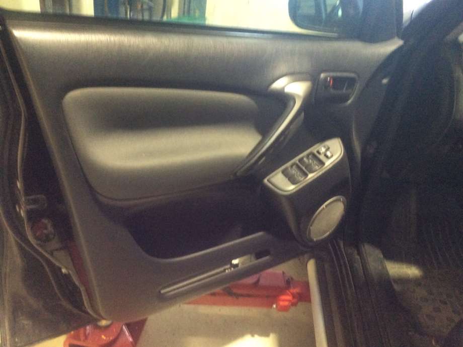 Toyota RAV4 2000-2006 (Type II) , Motorkode: 1AZ-FE, Girkassekode: 