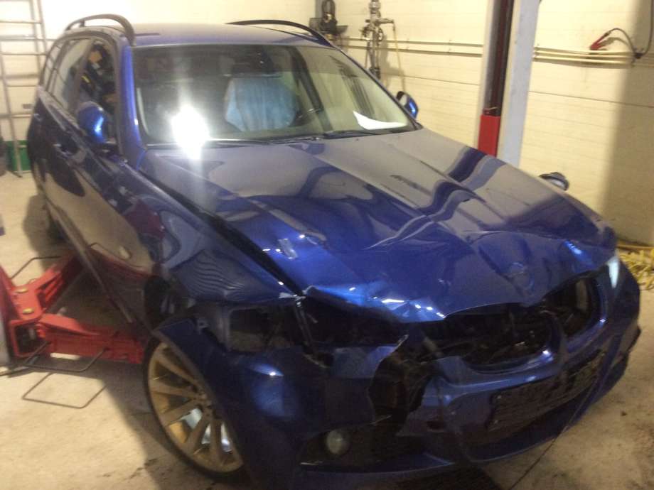 BMW 3-Serie 2005-2011 (E90/E91/E92/E93) (E90/E91/E92/E93), Motorkode: N47-D20C, Girkassekode: 