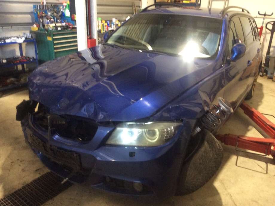 BMW 3-Serie 2005-2011 (E90/E91/E92/E93) (E90/E91/E92/E93), Motorkode: N47-D20C, Girkassekode: 