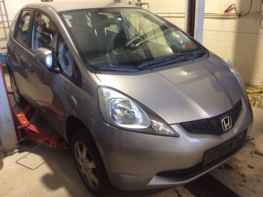 Honda Jazz 2009-2015 (Type II) , Motorkode: L13Z2, Girkassekode: 