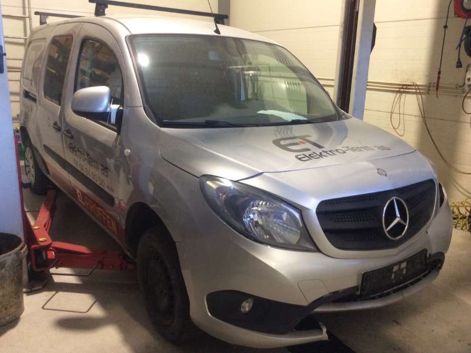 Mercedes Citan 2012-2021 (W415) (W415), Motorkode: OM607.951, Girkassekode: 