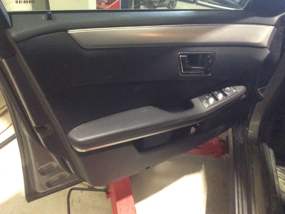 Mercedes E-Klasse 2009-2013 (Fase 1) (W212) (W212), Motorkode: OM651.925, Girkassekode: