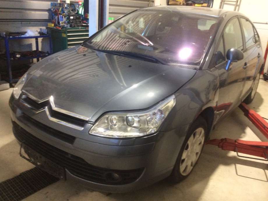 Citroën C4 2004-2011 (Type I) , Motorkode: NFU, Girkassekode: