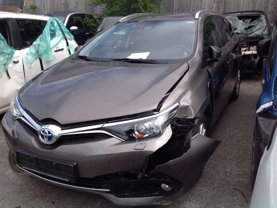 Toyota Auris 2015-2019 (Type II, Fase 2) , Motorkode: 2ZR-FXE, Girkassekode: 