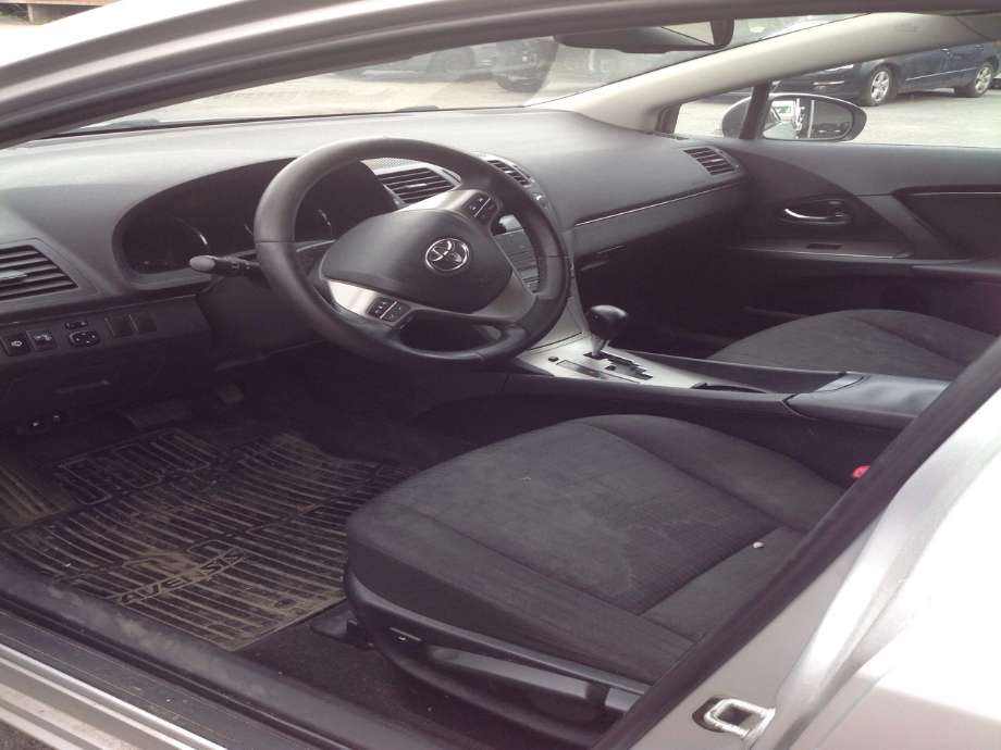 Toyota Avensis 2009-2015 (Type III, Fase 1) , Motorkode: 2ZR-FAE, Girkassekode: 