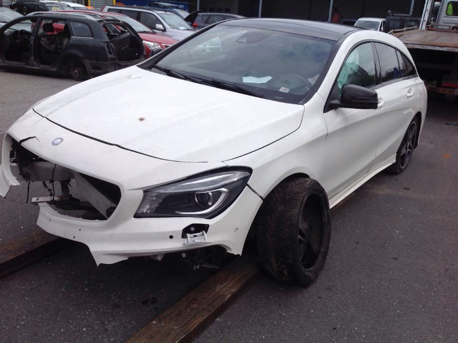Mercedes CLA 2013-2019 (C117) (C117), Motorkode: M270.910, Girkassekode: 