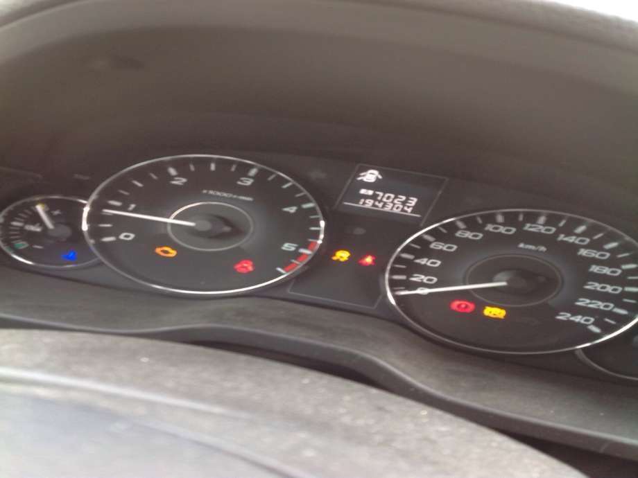 Subaru Outback 2009-2014 (Type IV) , Motorkode: EE20, Girkassekode: 