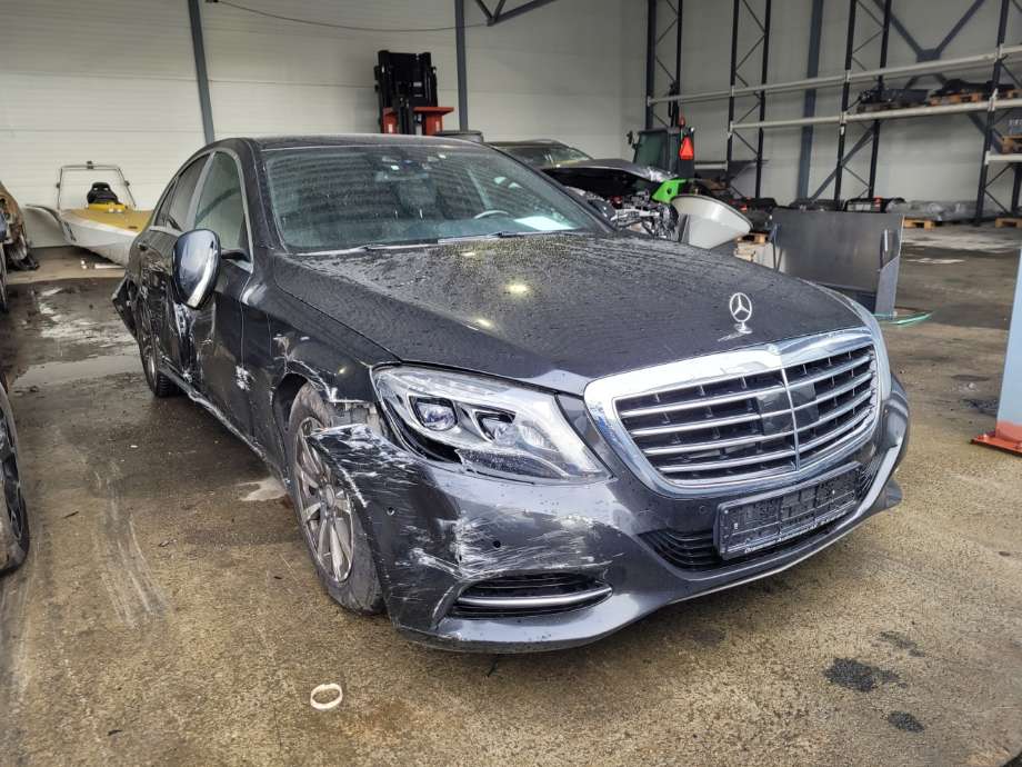Mercedes S-Klasse 2013-2020 (W222) (W222), Motorkode: OM642.861, Girkassekode: