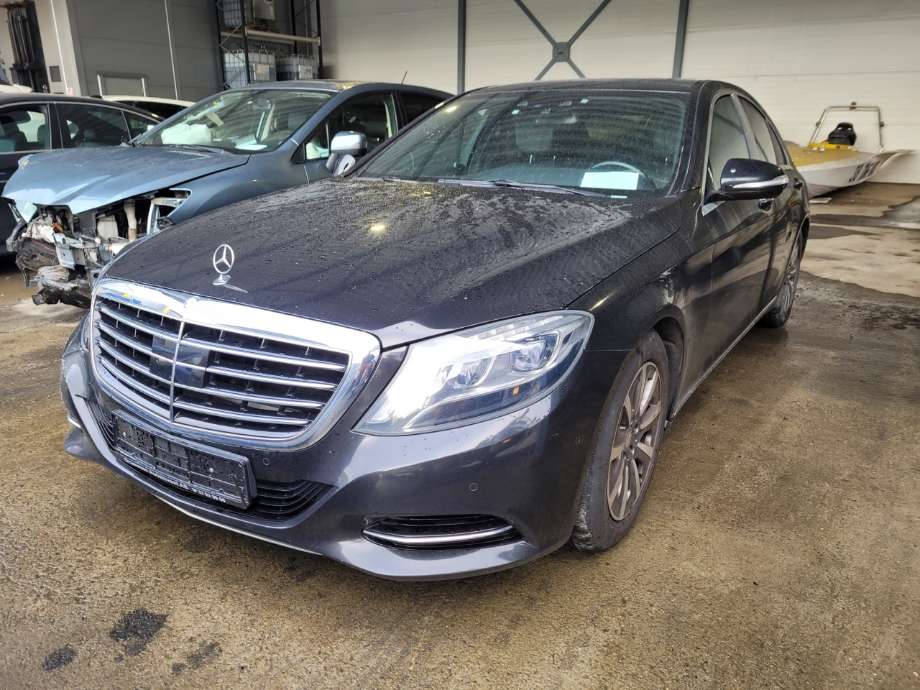 Mercedes S-Klasse 2013-2020 (W222) (W222), Motorkode: OM642.861, Girkassekode: