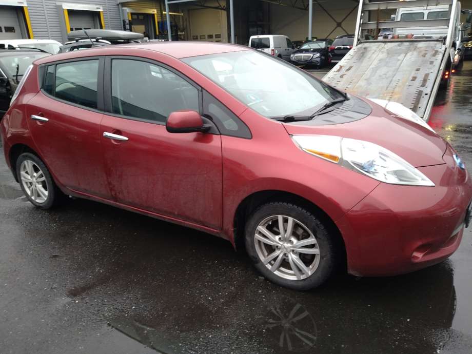 Nissan Leaf 2011-2017 (Type I) , Motorkode: EM61, Girkassekode: 