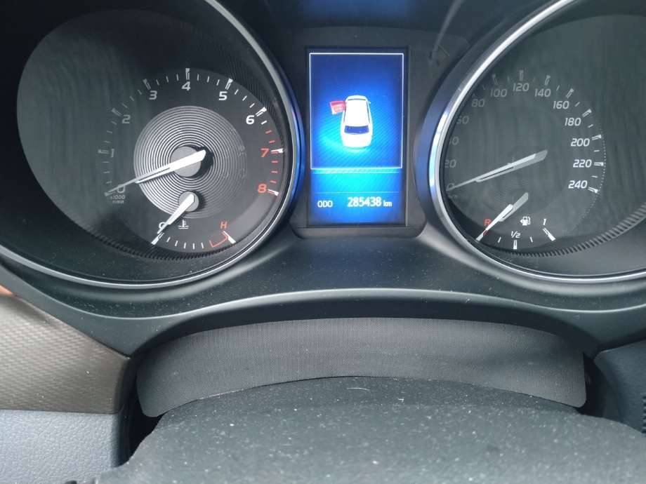 Toyota Avensis 2015-2019 (Type III, Fase 2) , Motorkode: 2ZR-FAE, Girkassekode: 