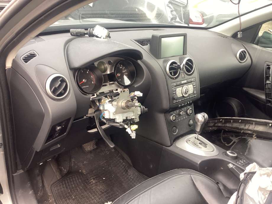 Nissan Qashqai 2007-2010 (Type I, Fase 1) , Motorkode: M9R-740, Girkassekode: