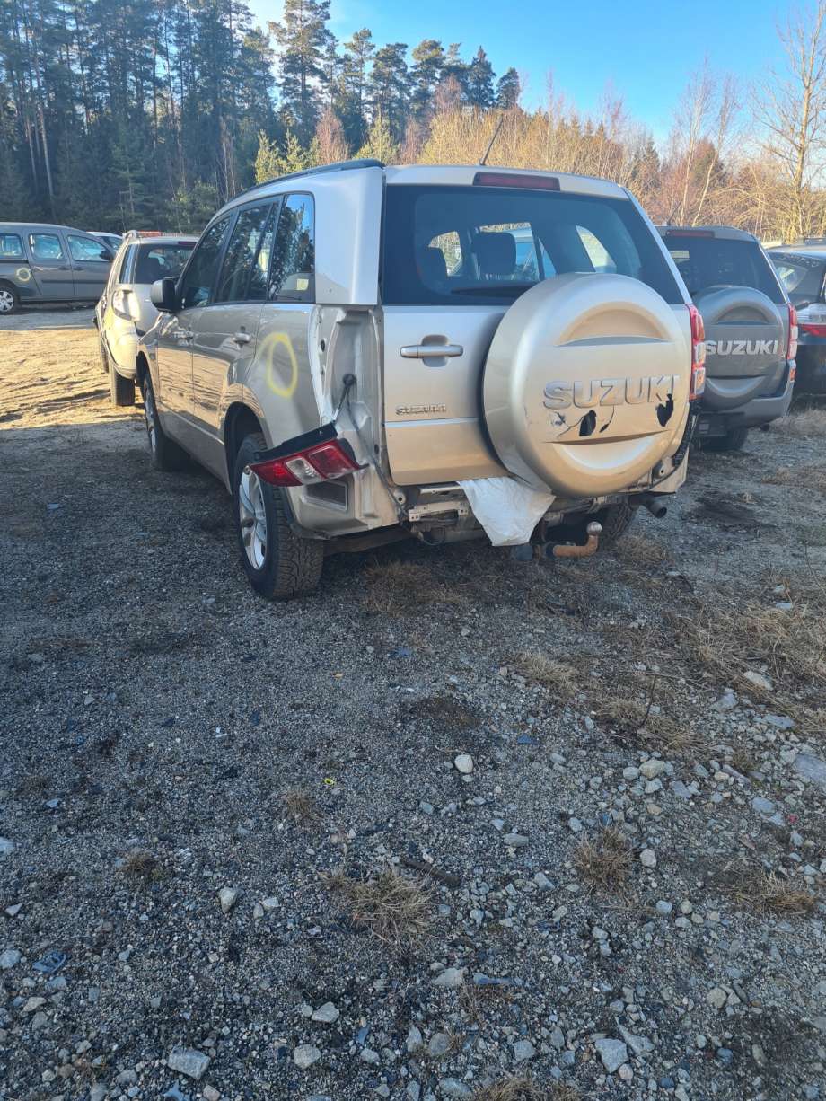 Suzuki Grand Vitara 2005-2015 (Type III) , Motorkode: F9Q, Girkassekode: 