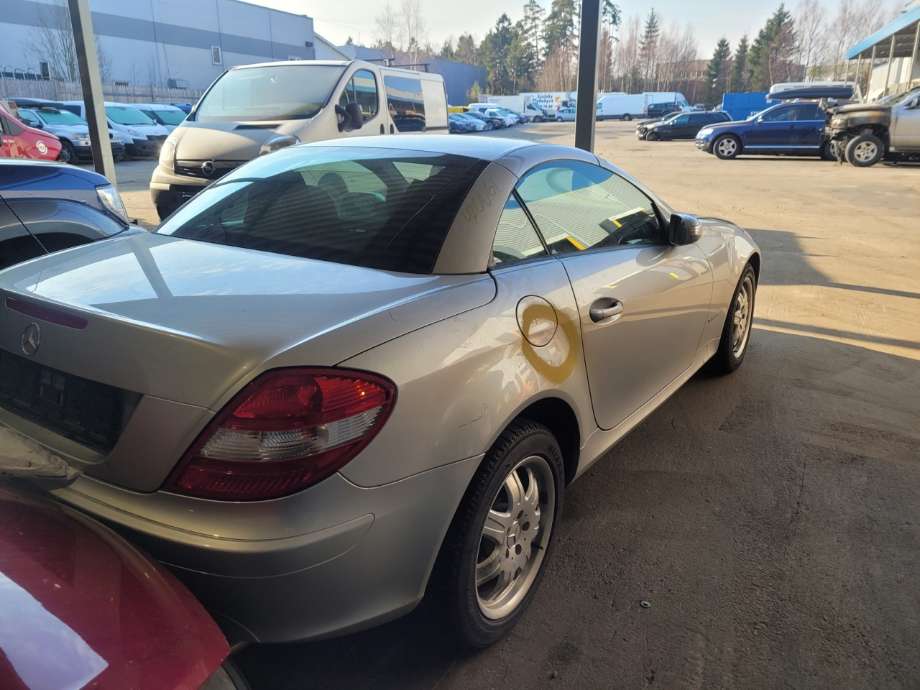 Mercedes SLK 2005-2011 (R171) (R171), Motorkode: M271.944, Girkassekode: 