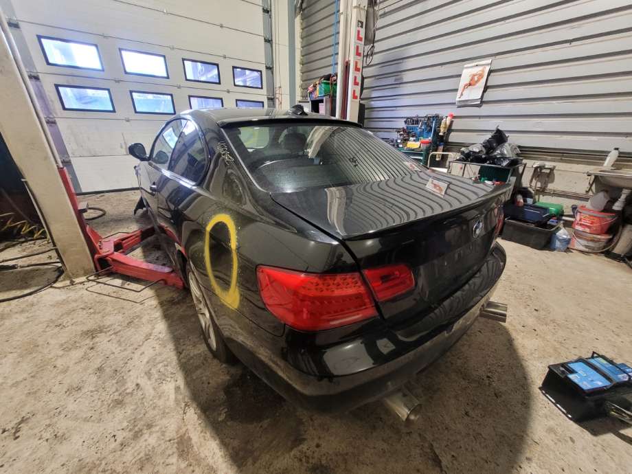 BMW 3-Serie 2005-2011 (E90/E91/E92/E93) (E90/E91/E92/E93), Motorkode: N47-D20C, Girkassekode: 