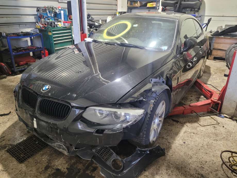 BMW 3-Serie 2005-2011 (E90/E91/E92/E93) (E90/E91/E92/E93), Motorkode: N47-D20C, Girkassekode: 