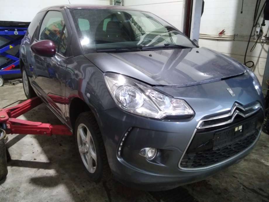 Citroën DS3 2010-2019 , Motorkode: 5FS, Girkassekode: 