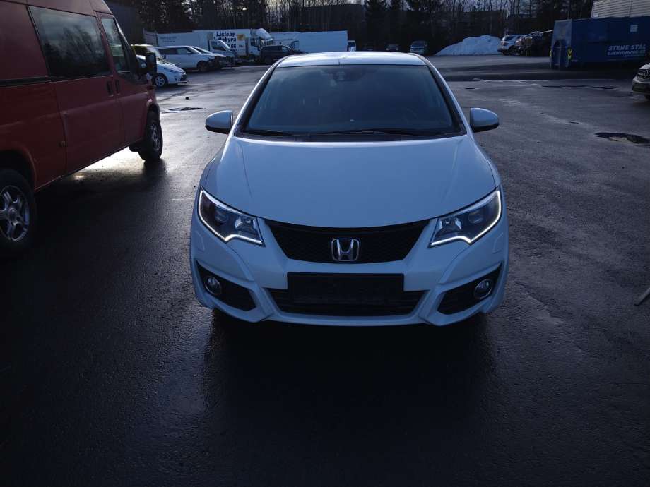 Honda Civic 2012-2015 (Type IX, Fase 1) , Motorkode: L13Z4, Girkassekode: 
