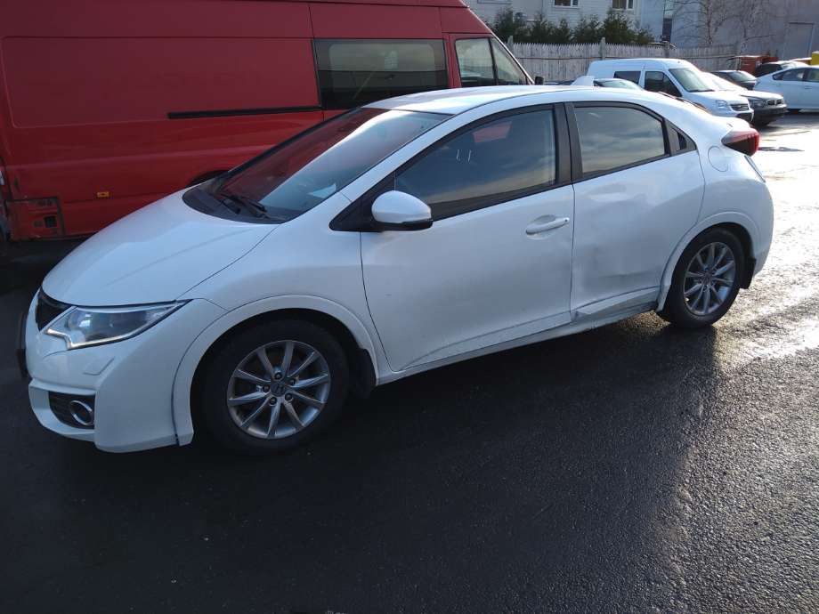 Honda Civic 2012-2015 (Type IX, Fase 1) , Motorkode: L13Z4, Girkassekode: 