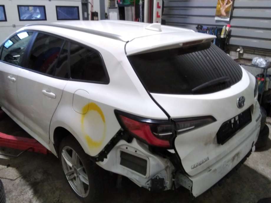 Toyota Corolla 2019-->> , Motorkode: 2ZR-FXE, Girkassekode: 