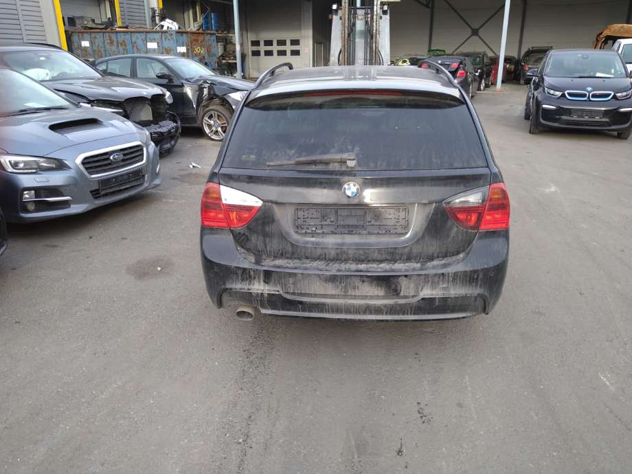 BMW 3-Serie 2005-2011 (E90/E91/E92/E93) (E90/E91/E92/E93), Motorkode: M47-TU2D20, Girkassekode: 