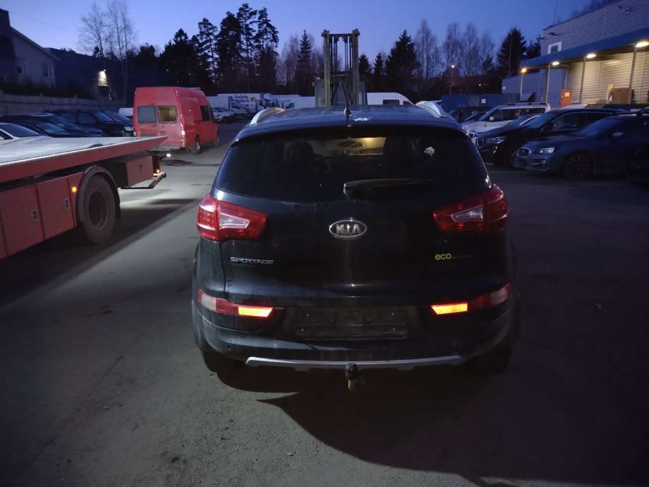 Kia Sportage 2010-2016 (Type III) , Motorkode: D4FD, Girkassekode: