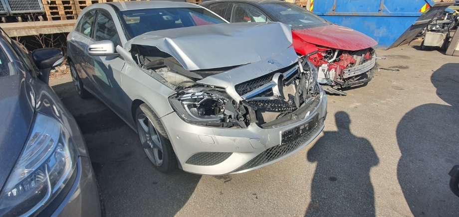 Mercedes A-Klasse 2012-2018 (W176) (W176), Motorkode: OM607.951, Girkassekode: 