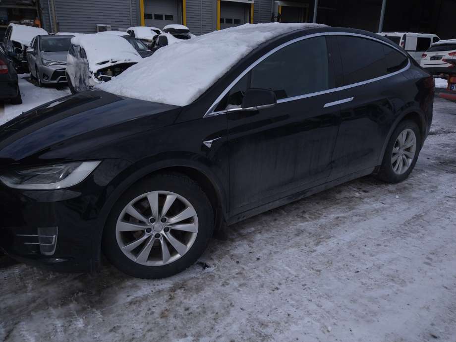 Tesla Model X 2016-->> , Motorkode: 75D LS2;L2S, Girkassekode: 