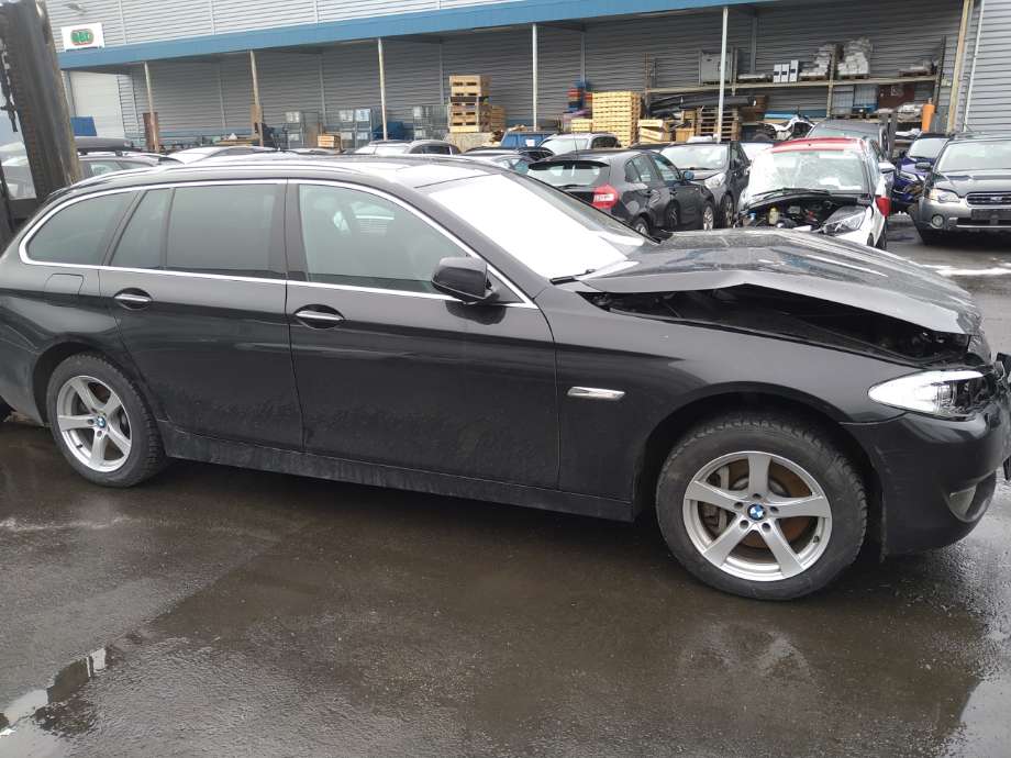 BMW 5-Serie 2010-2017 (F10/F11) (F10/F11), Motorkode: N57-D30A, Girkassekode: