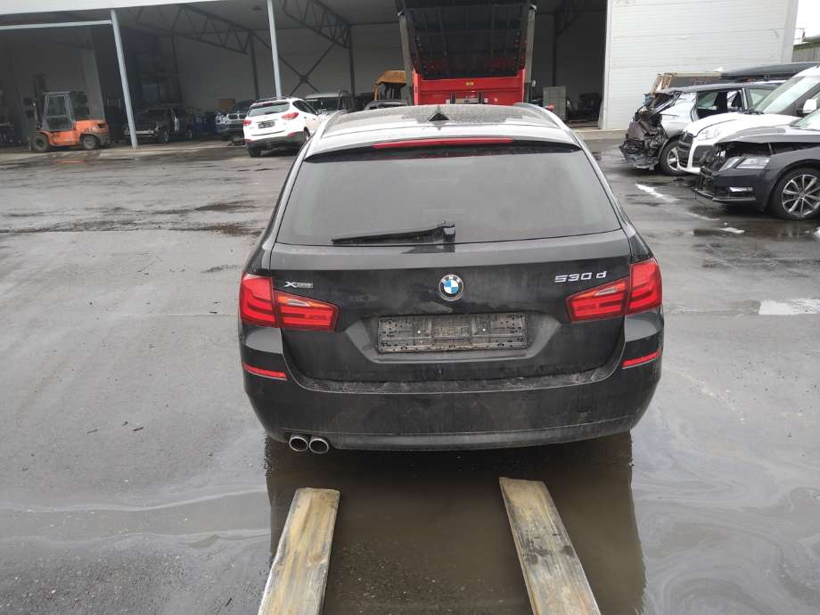 BMW 5-Serie 2010-2017 (F10/F11) (F10/F11), Motorkode: N57-D30A, Girkassekode: