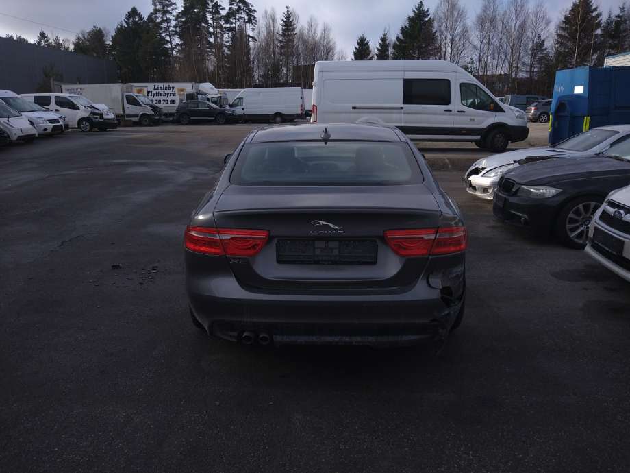 Jaguar XE 2015-->> , Motorkode: 204DTA;20D4TD, Girkassekode: 